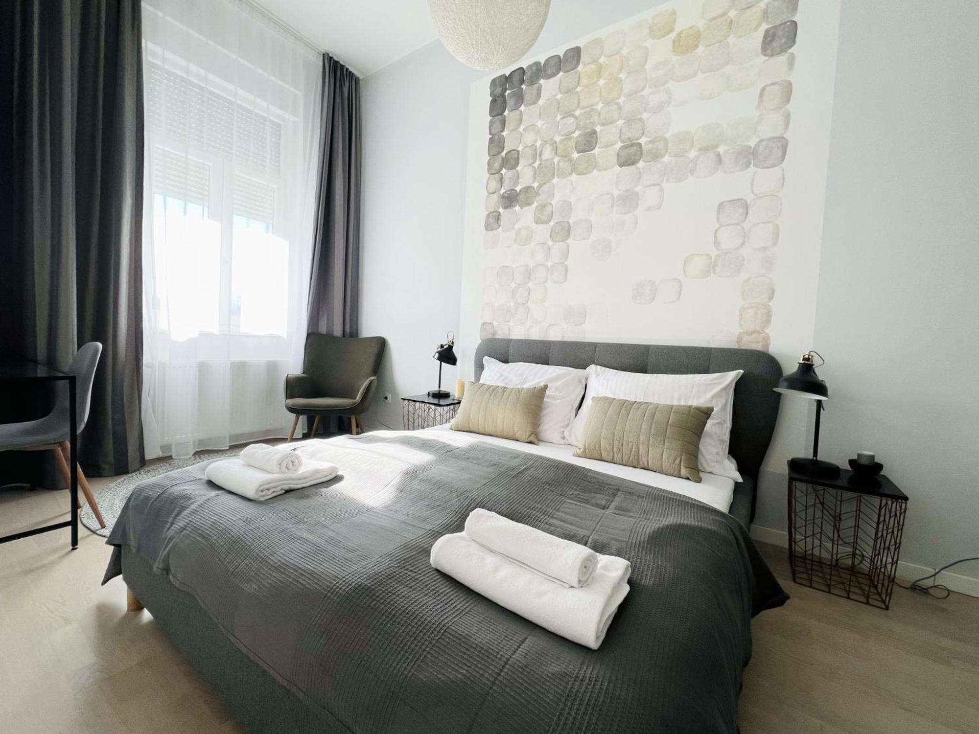 Bphomes Budapest Luaran gambar