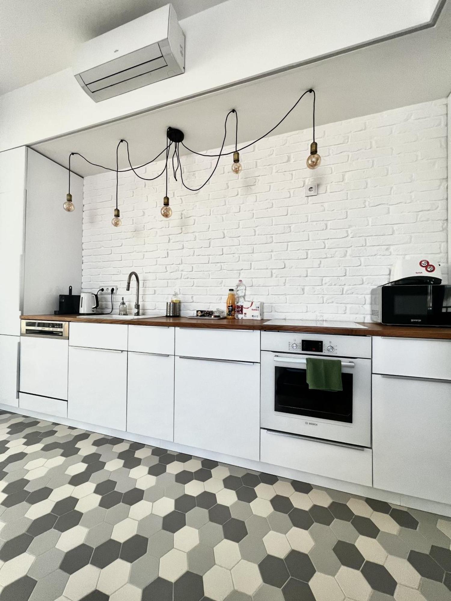 Bphomes Budapest Luaran gambar