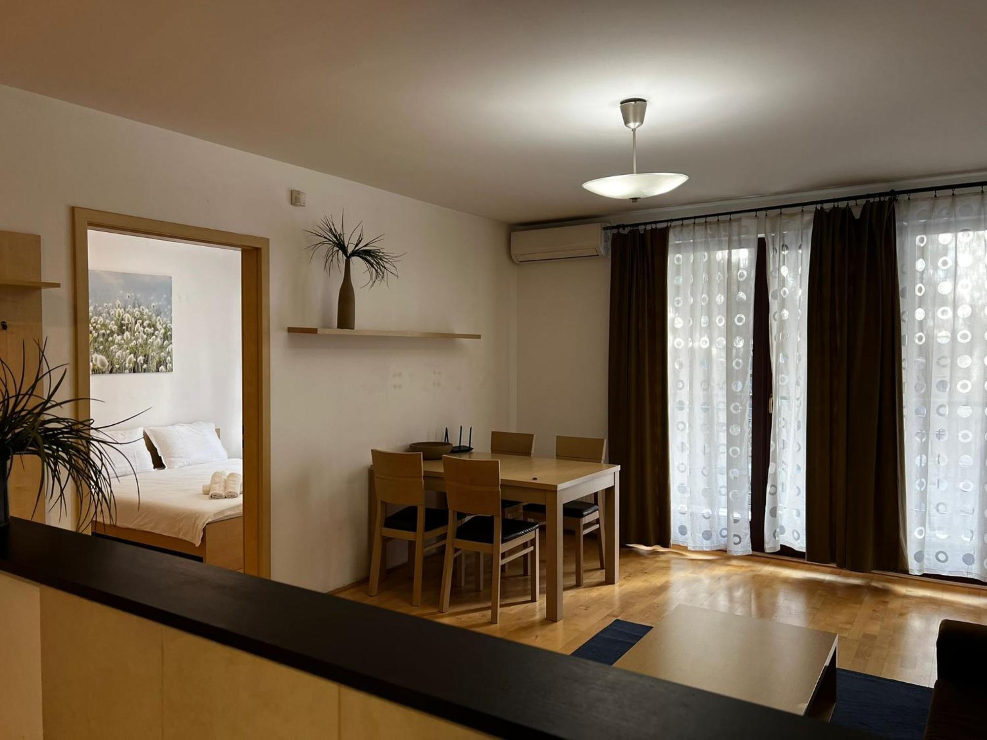 Bphomes Budapest Luaran gambar