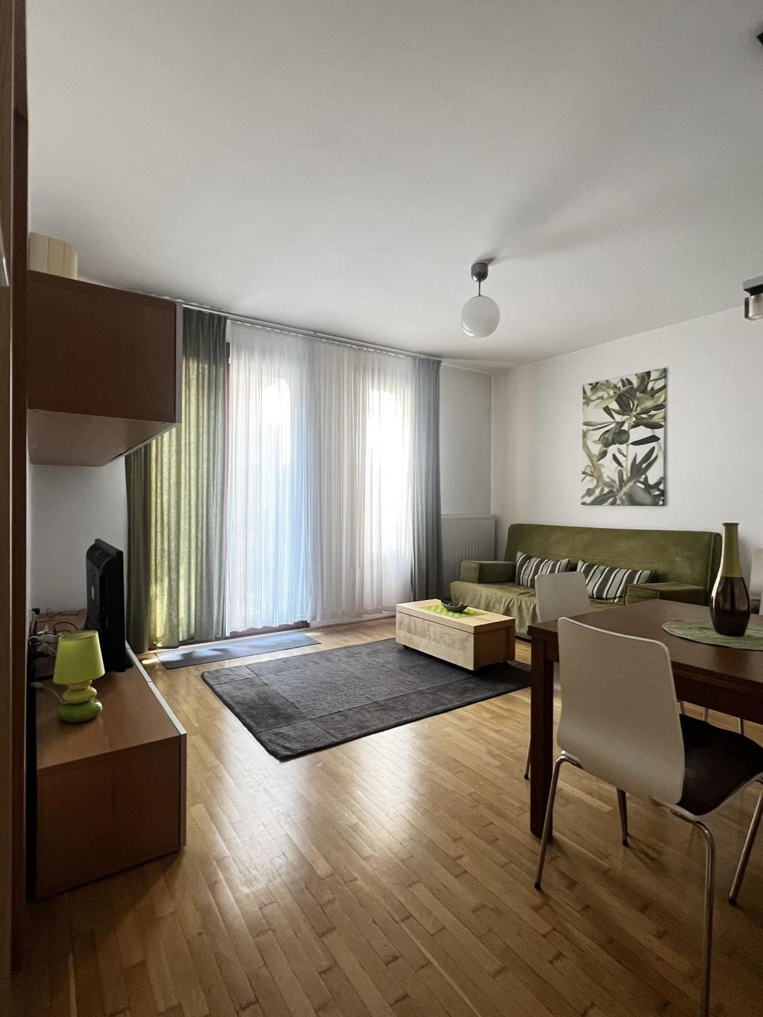 Bphomes Budapest Luaran gambar