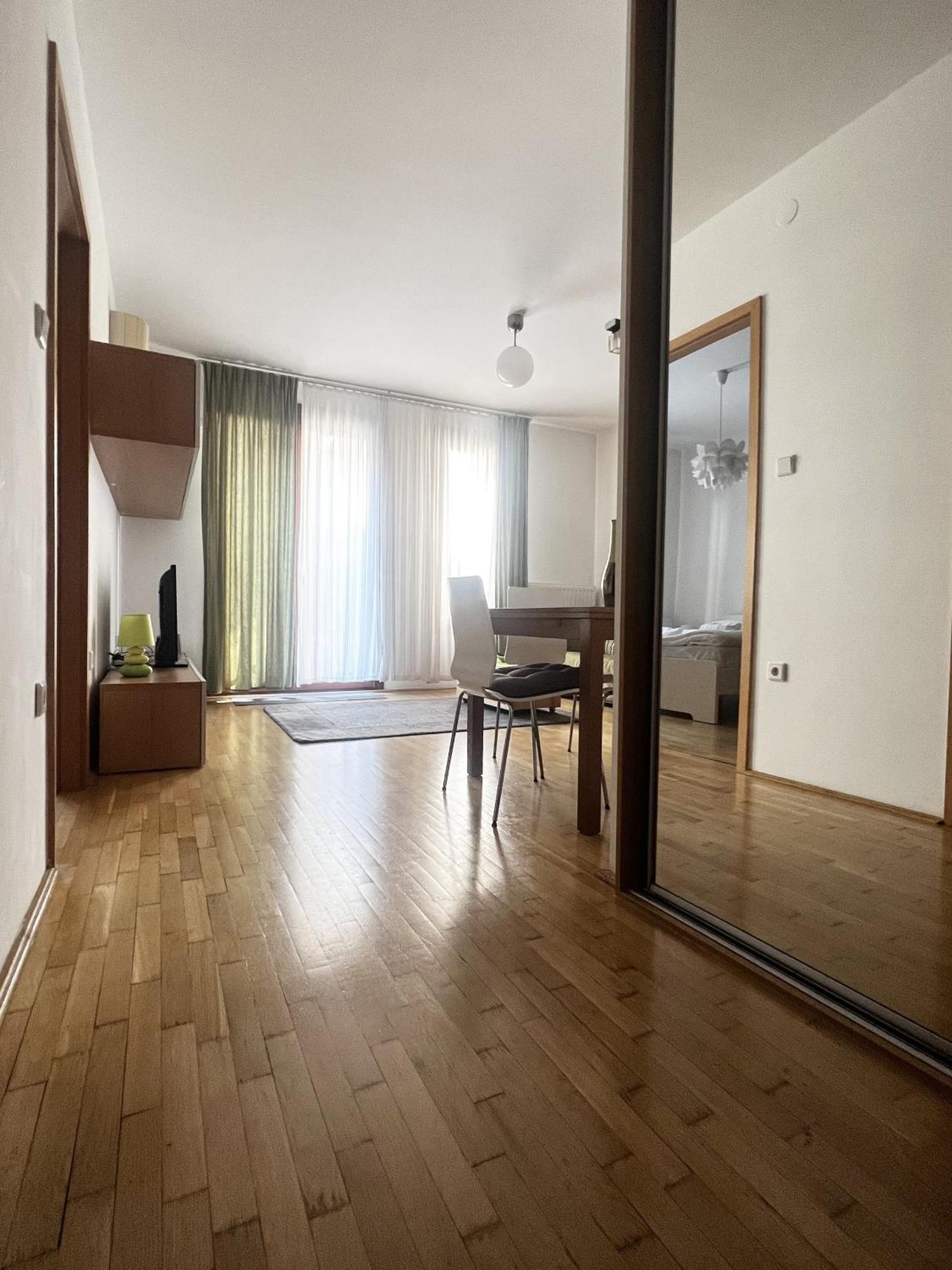 Bphomes Budapest Luaran gambar